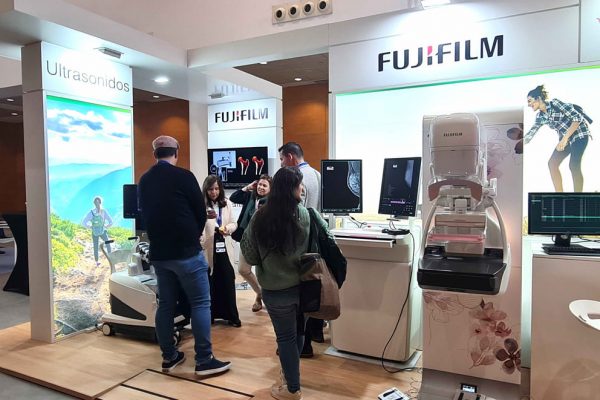 EL PRESIDENTE DE FUJIFILM HEALTHCARE EUROPE, MASAHURO FUKUMOTO, ASISTE AL 6º CONGRESO ESPAÑOL DE LA MAMA